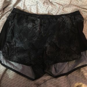 Set of 2 shorts